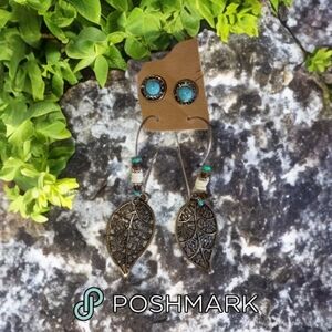 Elegant Leaf Design Earrings with Turquoise Accents